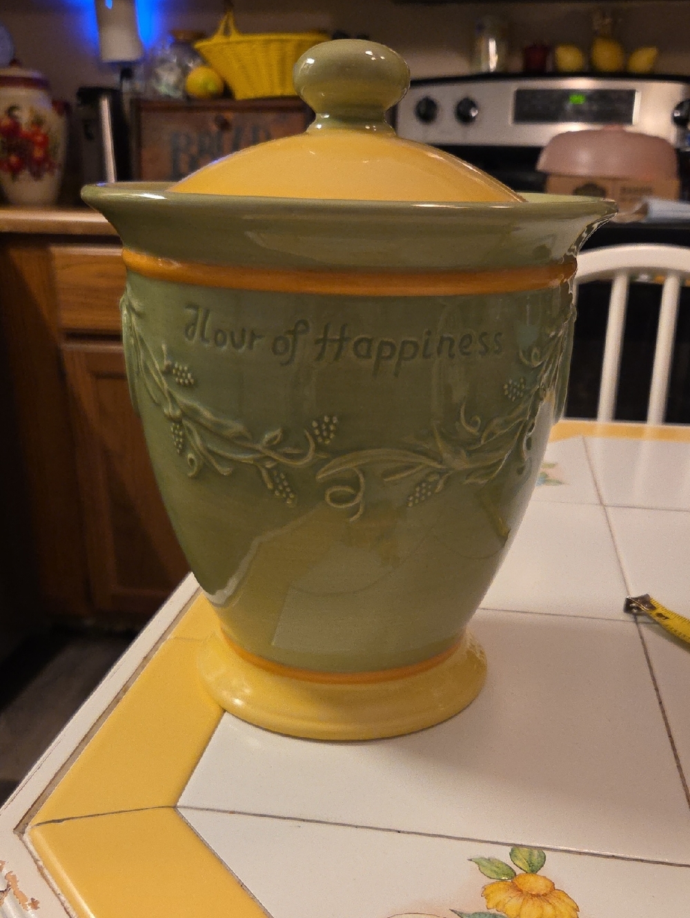 Pfaltzgraff Pistoulet "Flour Of Happiness Ceramic Canister - Yellow & Green